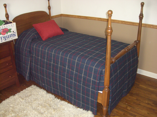 Custom Headboards & Beddings